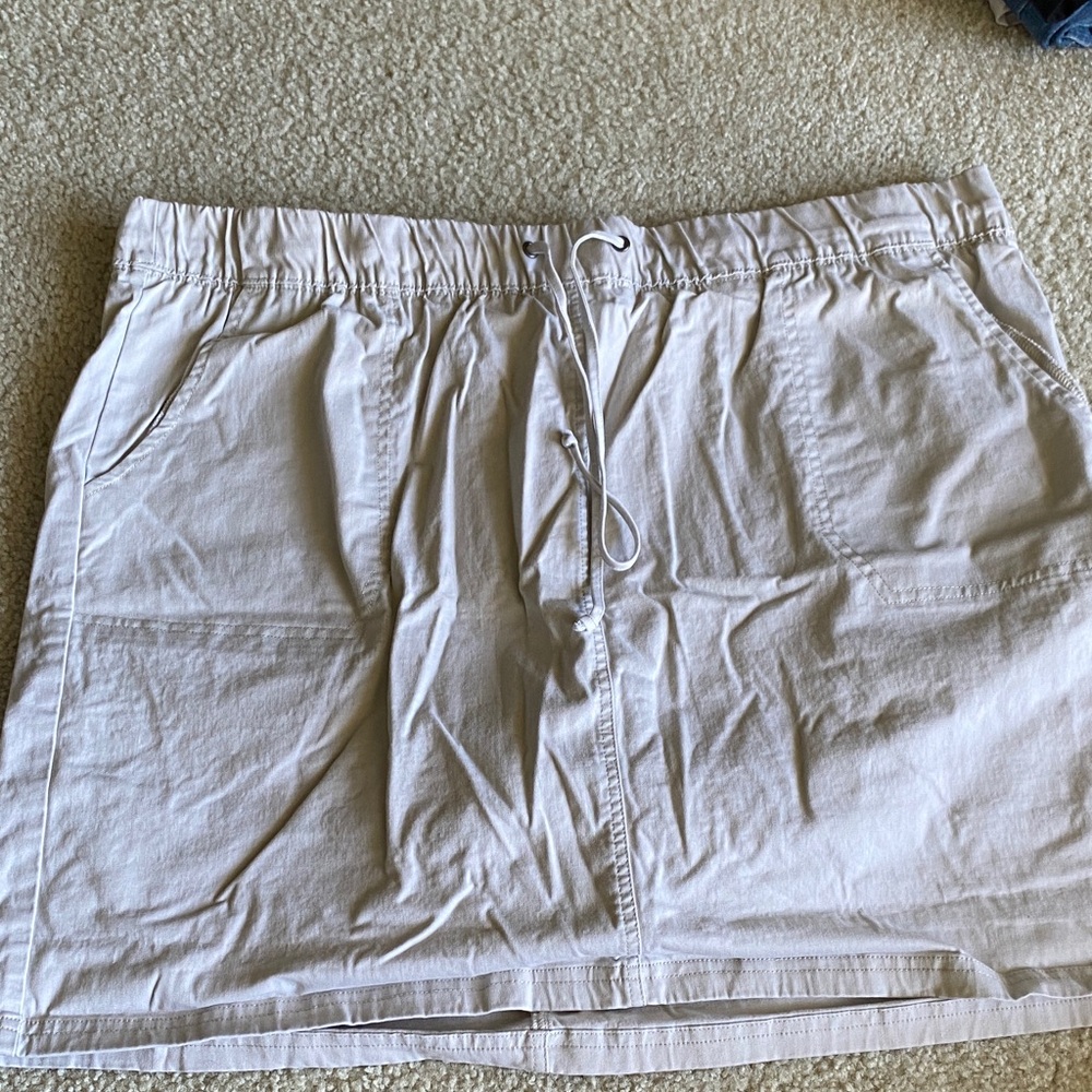 Casual Beige Drawstring Skorts